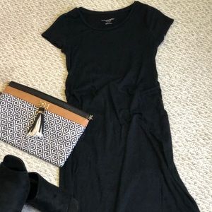 Liz Lange Maternity Black Ruched Dress